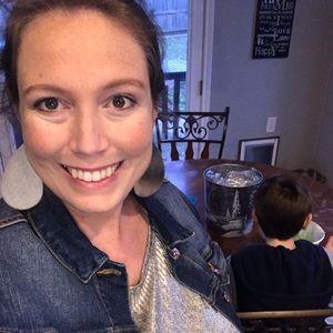 Meet your Posher, Kendra